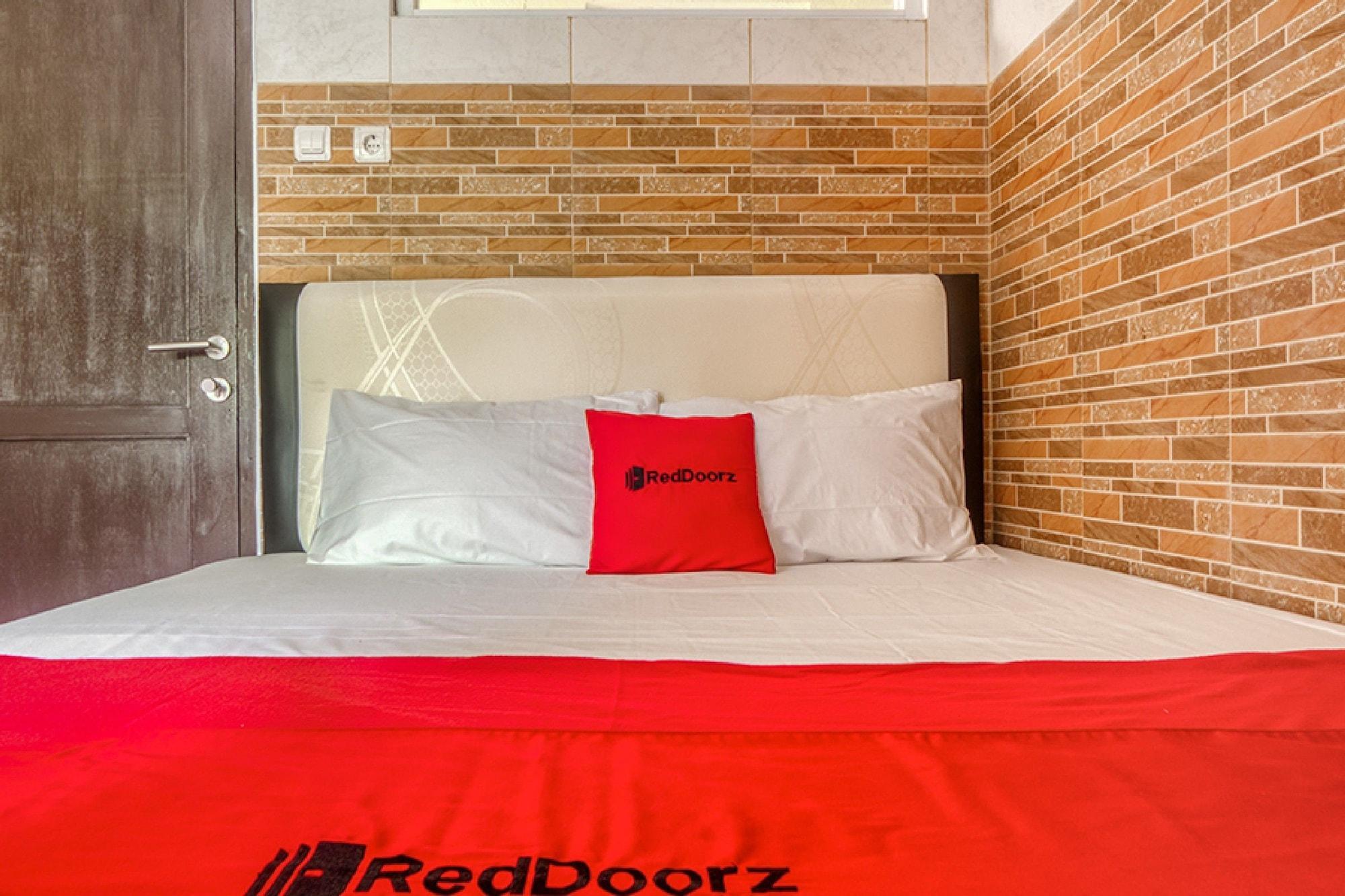 Reddoorz @ Panglima Polim 2 Hotel Jakarta Luaran gambar